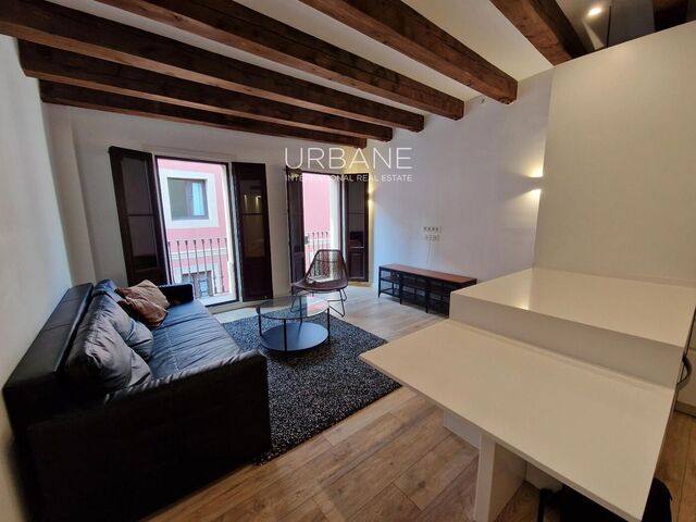 Stylish penthouse with a stunning terrace in the heart of the Gothic Quarter