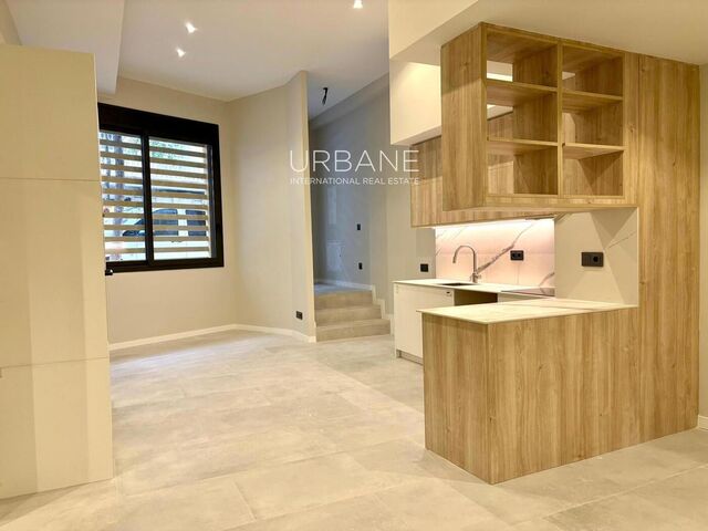 Piso en venta en Barcelona, con 91 m2, 2 habitaciones y 2 baños, Ascensor y Calefacción Aerotermía.