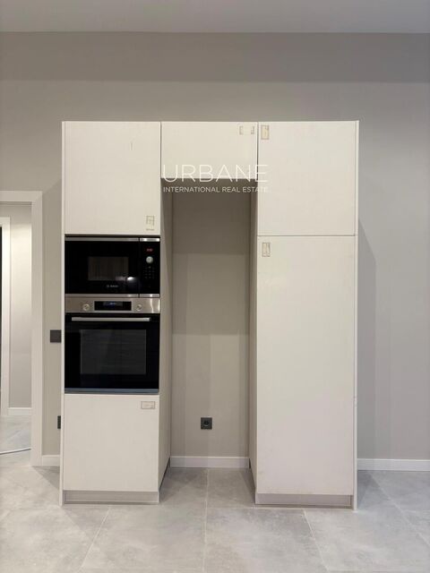 Piso en venta en Barcelona, con 91 m2, 2 habitaciones y 2 baños, Ascensor y Calefacción Aerotermía.