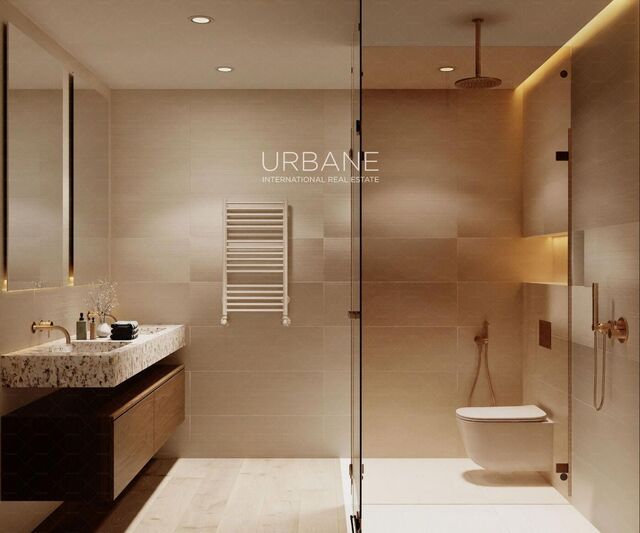 Elegante renovierte 4-Zimmer-Wohnung mit Balkonen im Herzen des Eixample