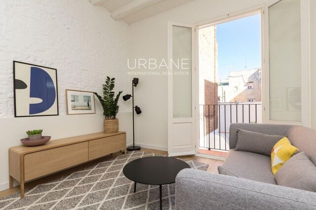 Renovierte Wohnung mit 40 m² privater Terrasse in El Born, Barcelona