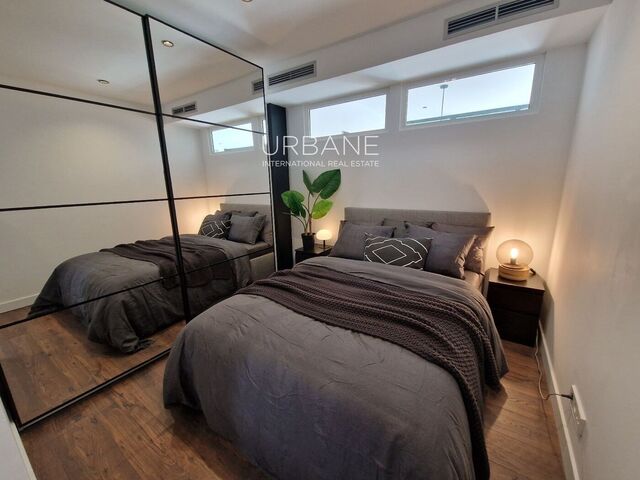 Modern Elegance and Tranquility: Ground-Floor Gem with Private Garden in Poblenou