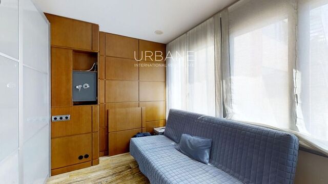 Vistas de Primera Línea a Casa Batlló en Passeig de Gràcia — Residencia de Lujo de 244 m²